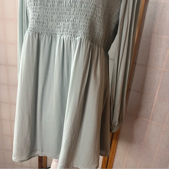 Ingrid & Isabel Sage Green Smocked Babydoll Top|Long Sleeve|Size L - Picture 7 of 11